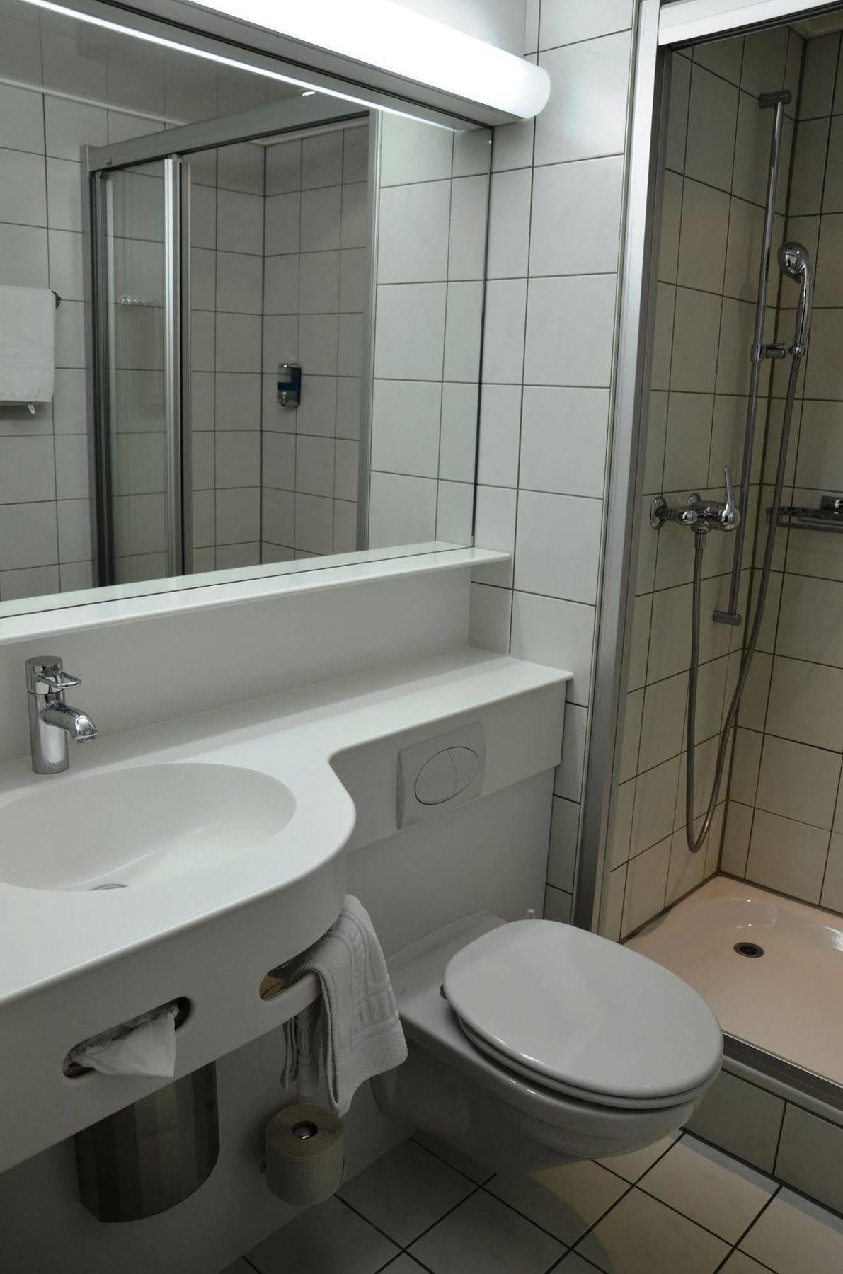 Hotel Urs Und Viktor Bettlach Dış mekan fotoğraf